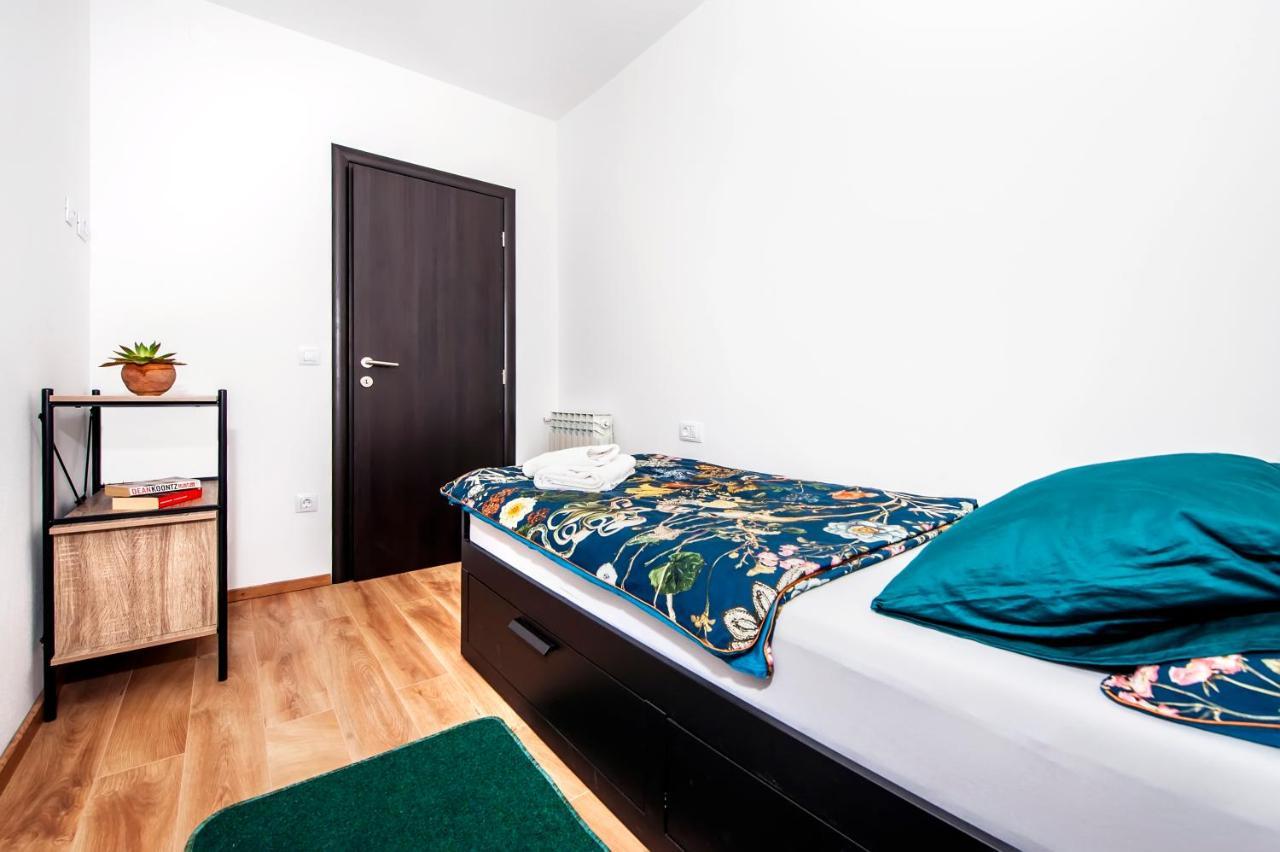 Apartment Miral Rovinjsko Selo Exterior photo